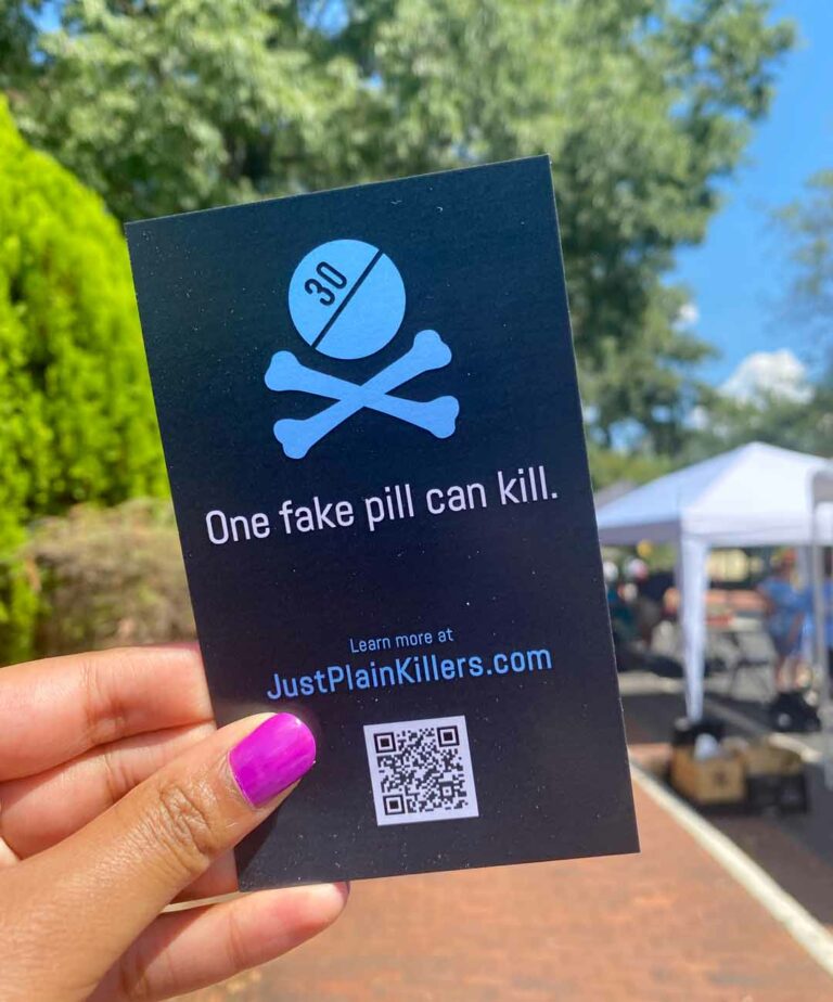 One fake pill can kill. A campaign about the dangers of fake pills ...